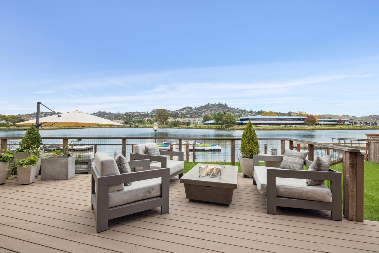 Luxurious Waterfront Home in Larkspur Marina