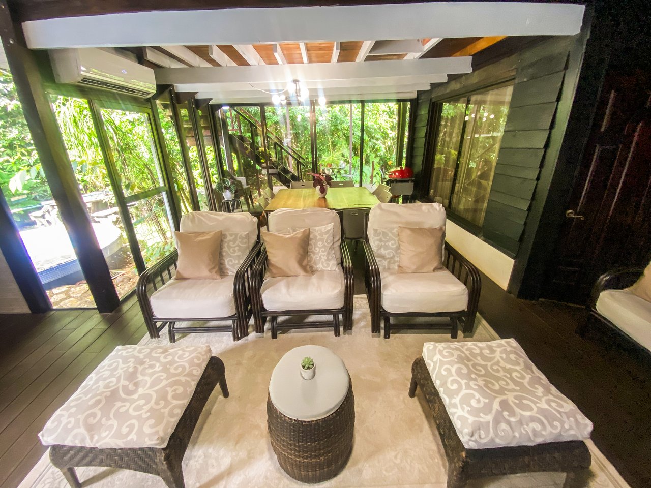 A riverfront 3-bed home on a large property In Ojochal, Costa Rica