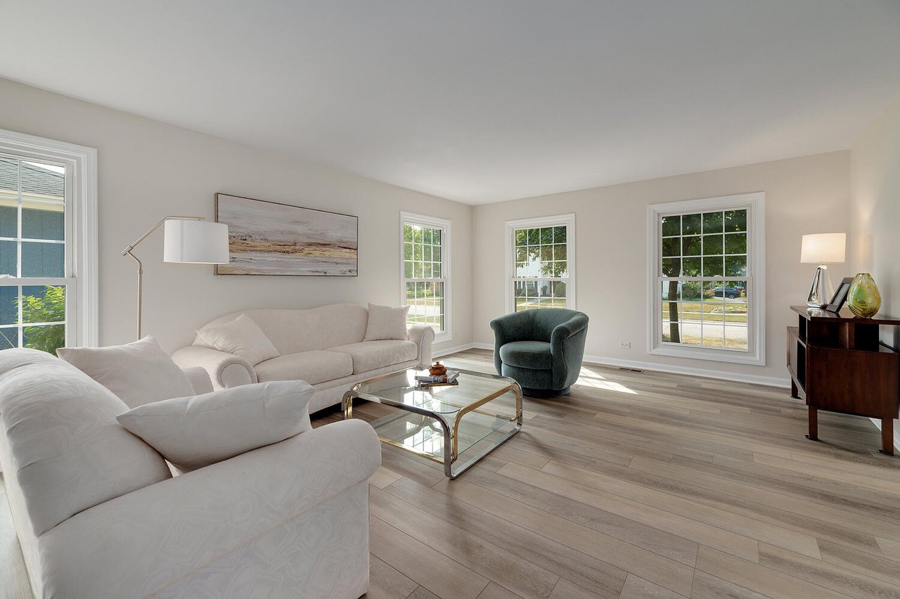 2043 Spring Green Dr Wheaton IL Home for Sale – The Streams | Joe Soto Real Estate