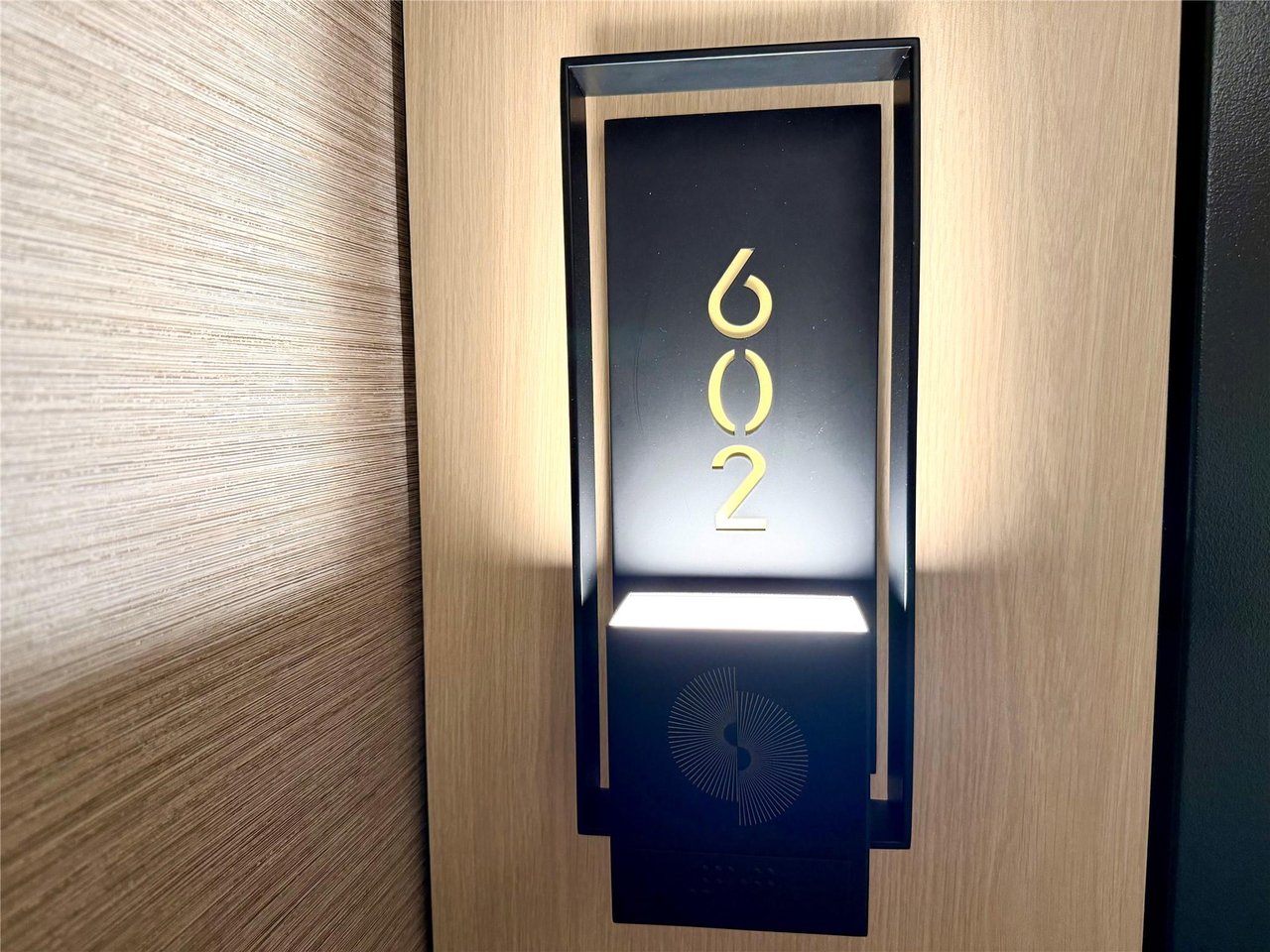 153 N Seabreeze Blvd S-602