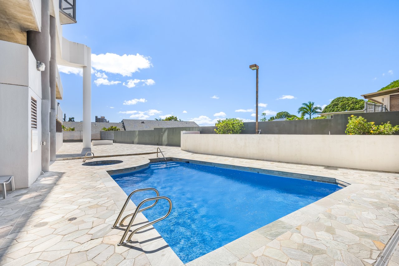 2040 Nuuanu Avenue, Unit 1203