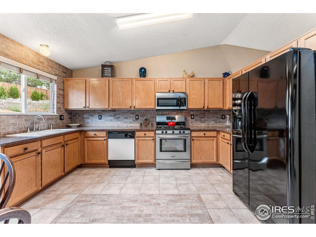 2930 E Yarrow Cir