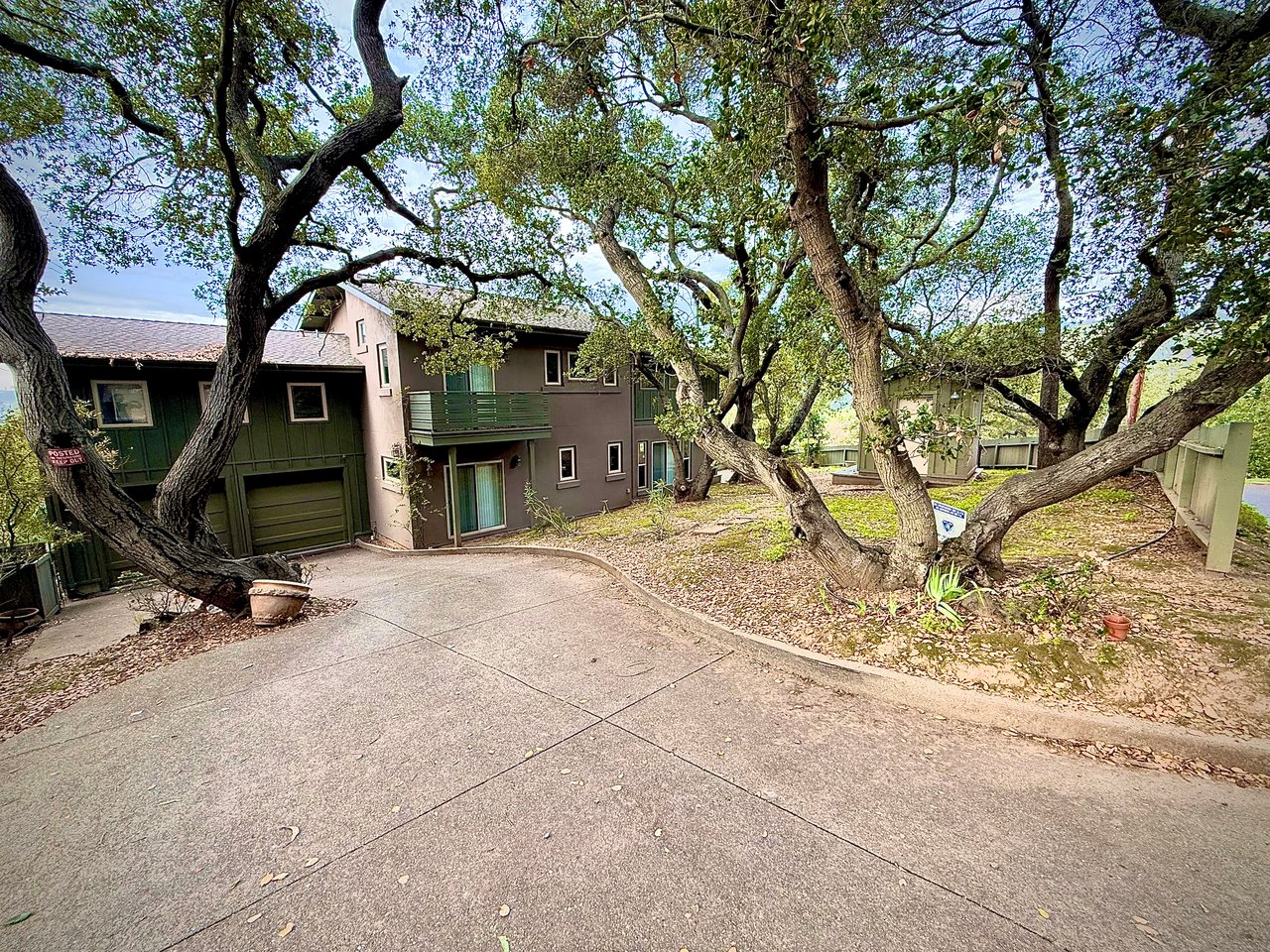 4400 Saint Andrews Rd, Oakland, CA-94605