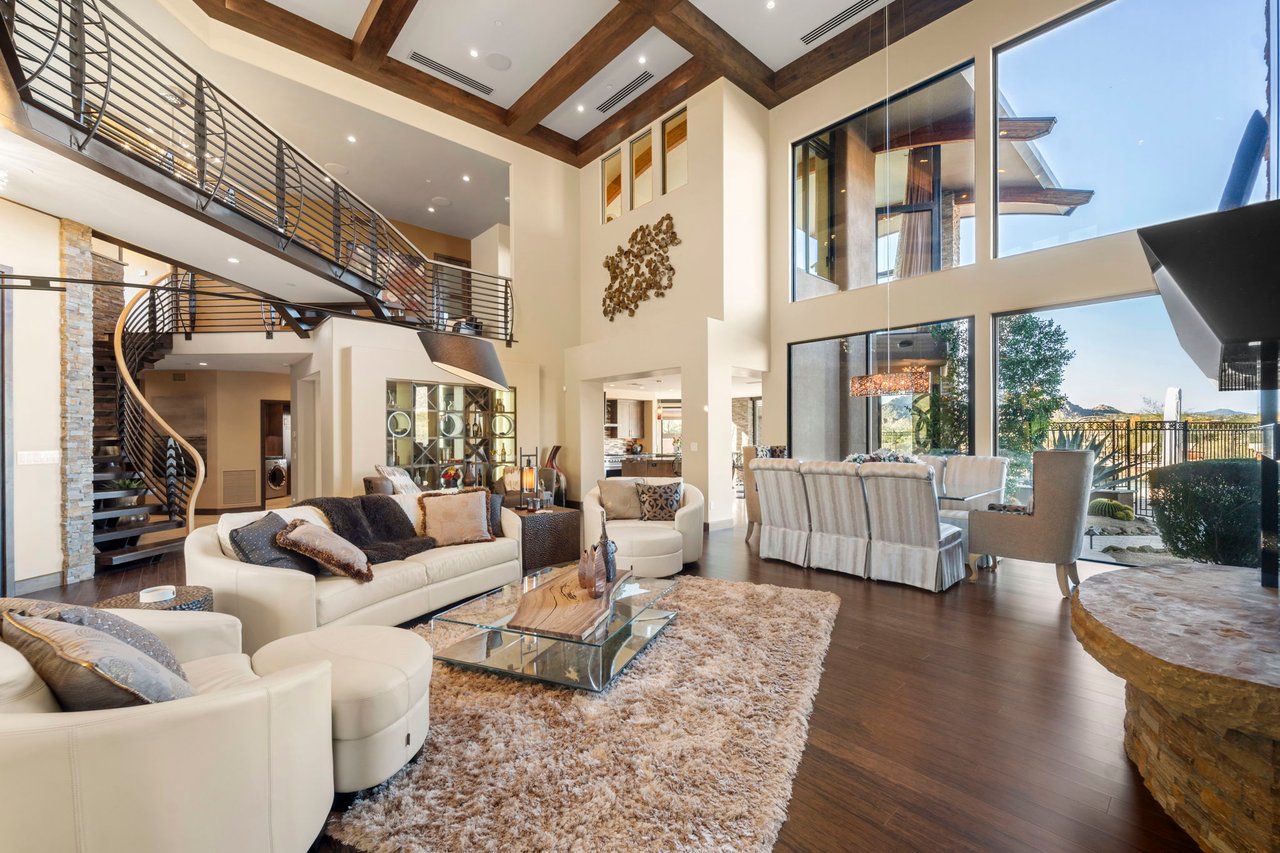 10570 E Pinnacle Peak Road