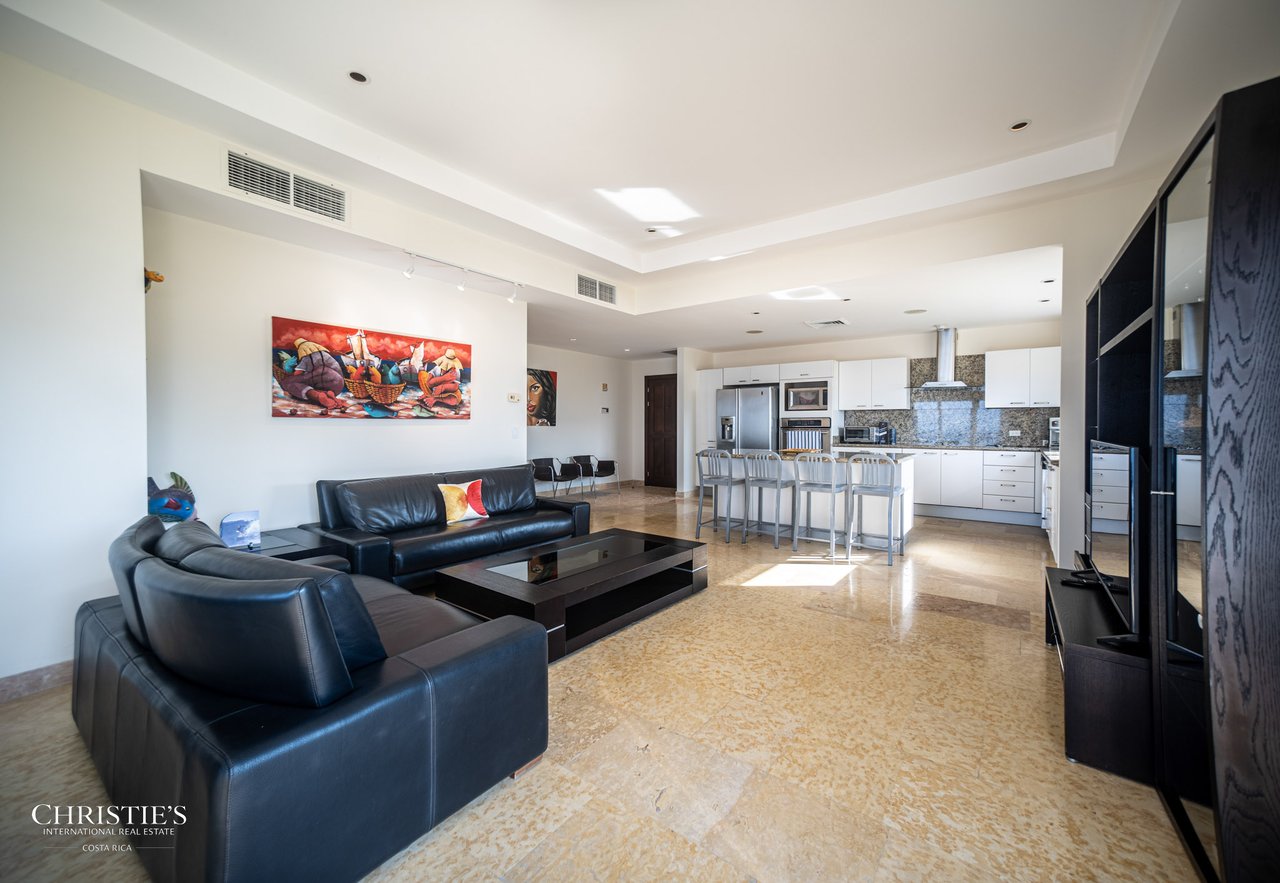 Elegant Oceanfront Living in Jacó – 2-Bedroom Condo at Acqua Residences