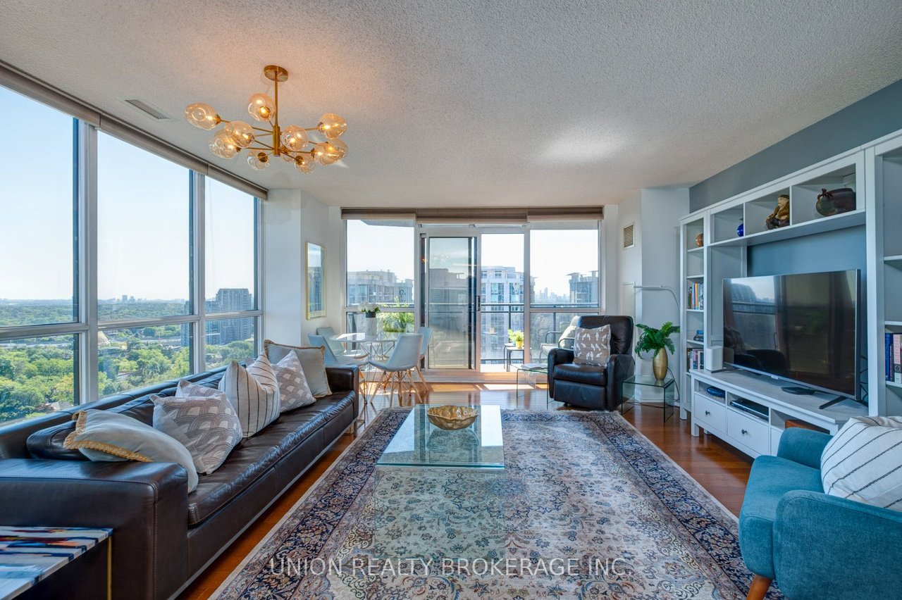 33 Sheppard Ave E, Ste 2402