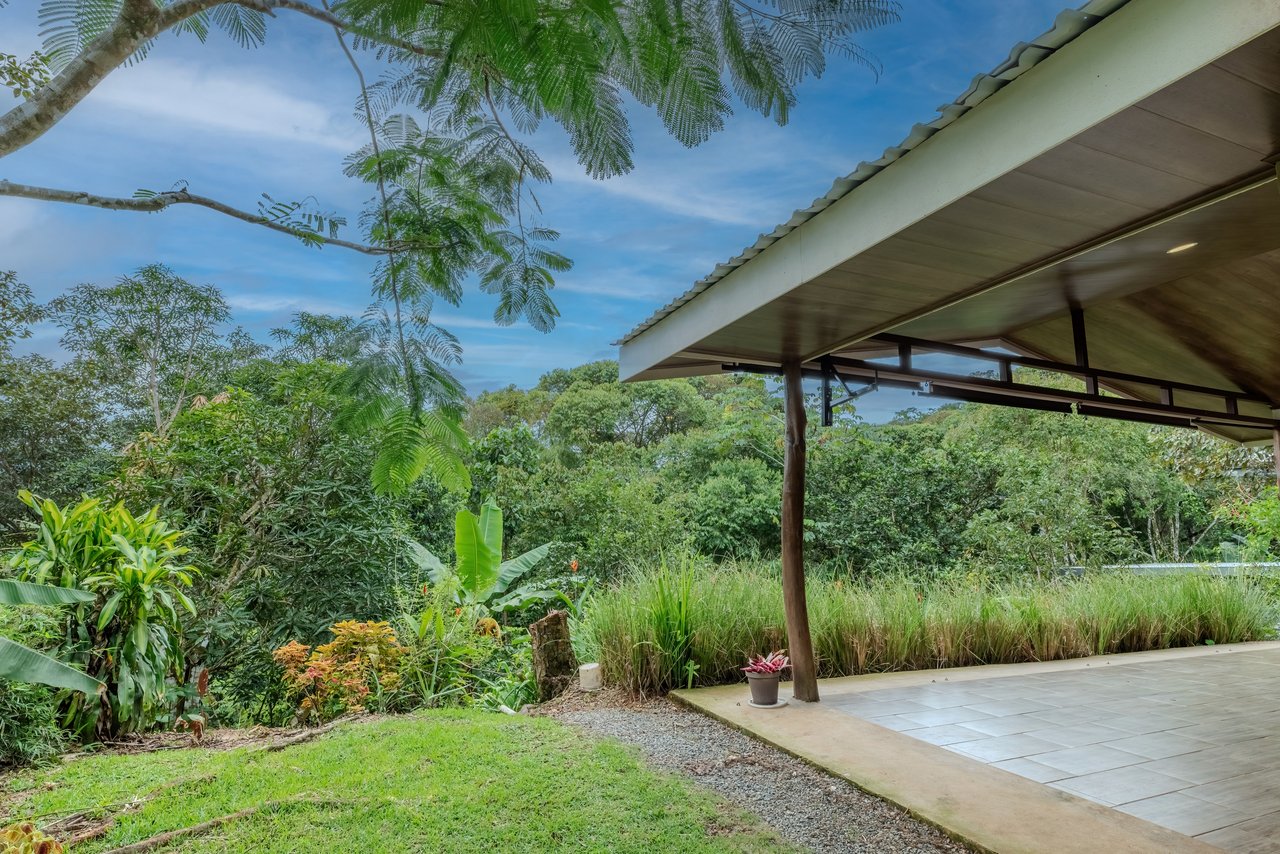 Multi-Family Compound, 4 Fully Furnished Units | 15 Minutes to the Beach
