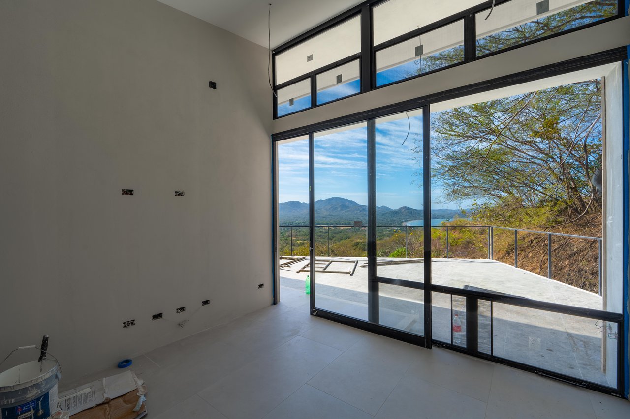 Villa Raoli | Get ready to live in your dream home in the stunning Pacific Heights!