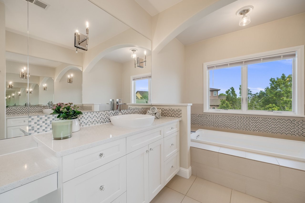 Just Listed: Elegant Escape on Coveted Greenway Park