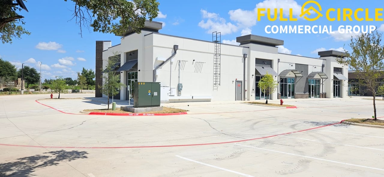 Premier Retail Space at Hallmark Office Park