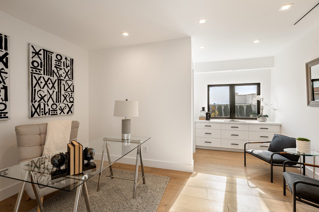 7911 Oceanus Dr, Hollywood HIlls
