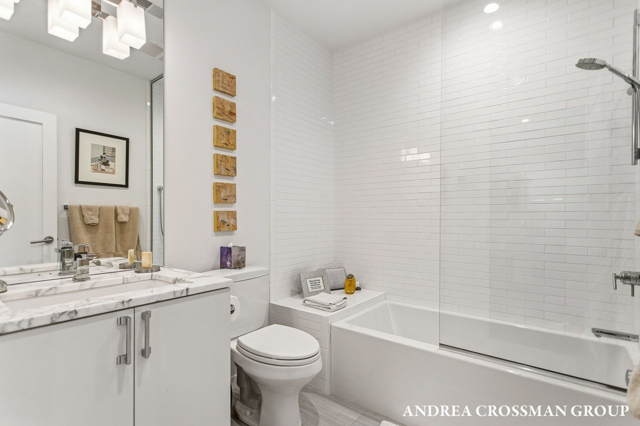 6919 Bendemeer Drive