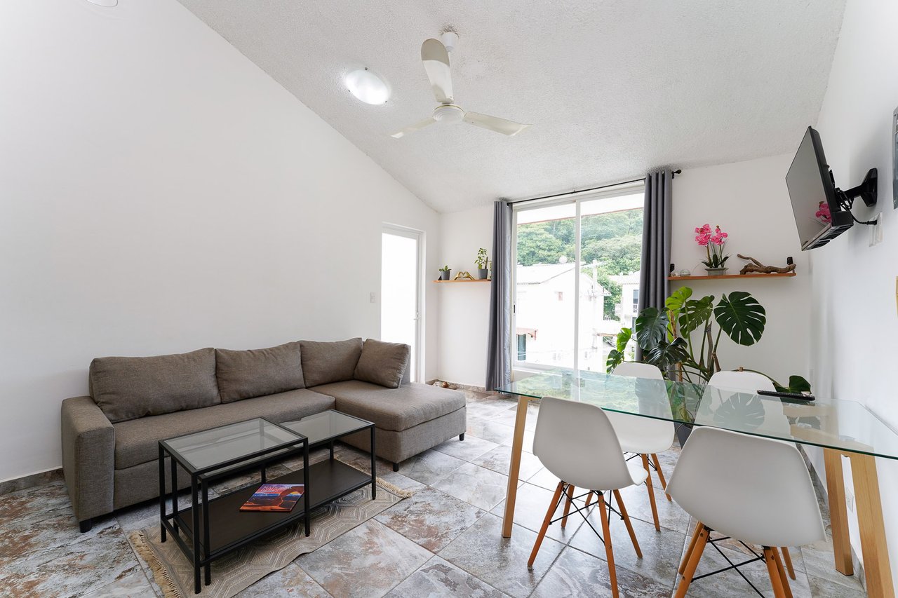 2 Bedroom, Condo, Mirador #6