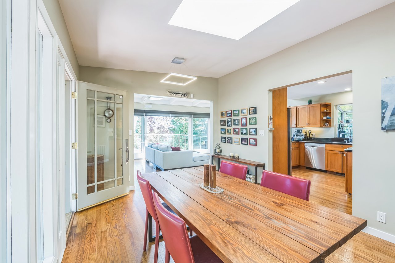 777 Bayview Way