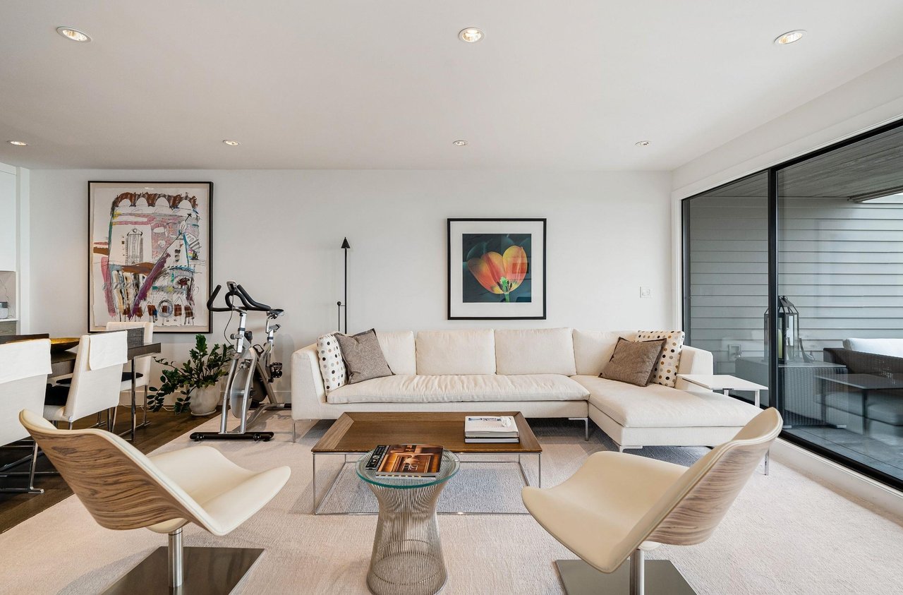 2242 Folkestone Way, #21