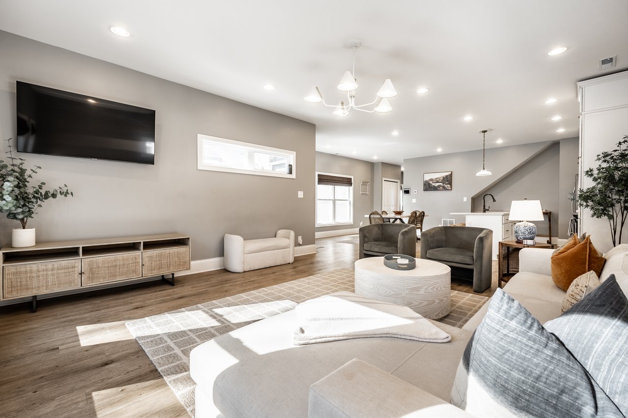 1230 S Talbott Street