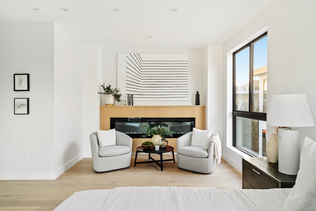 Ambrosia at Hillhurst