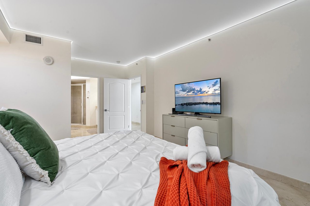 King David Short-Term Rental | Prime Location