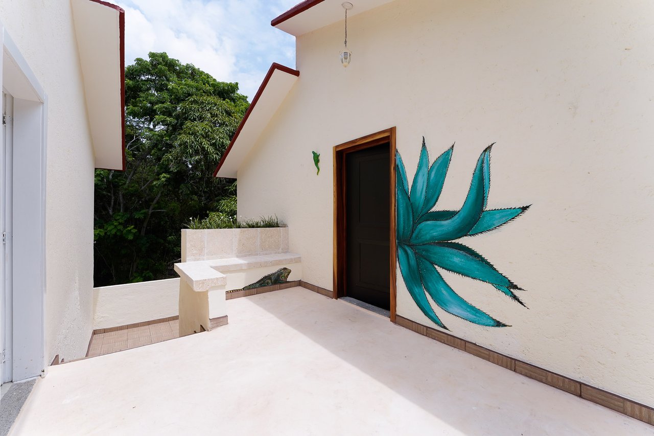 2 Bedroom, Condo, Mirador #6