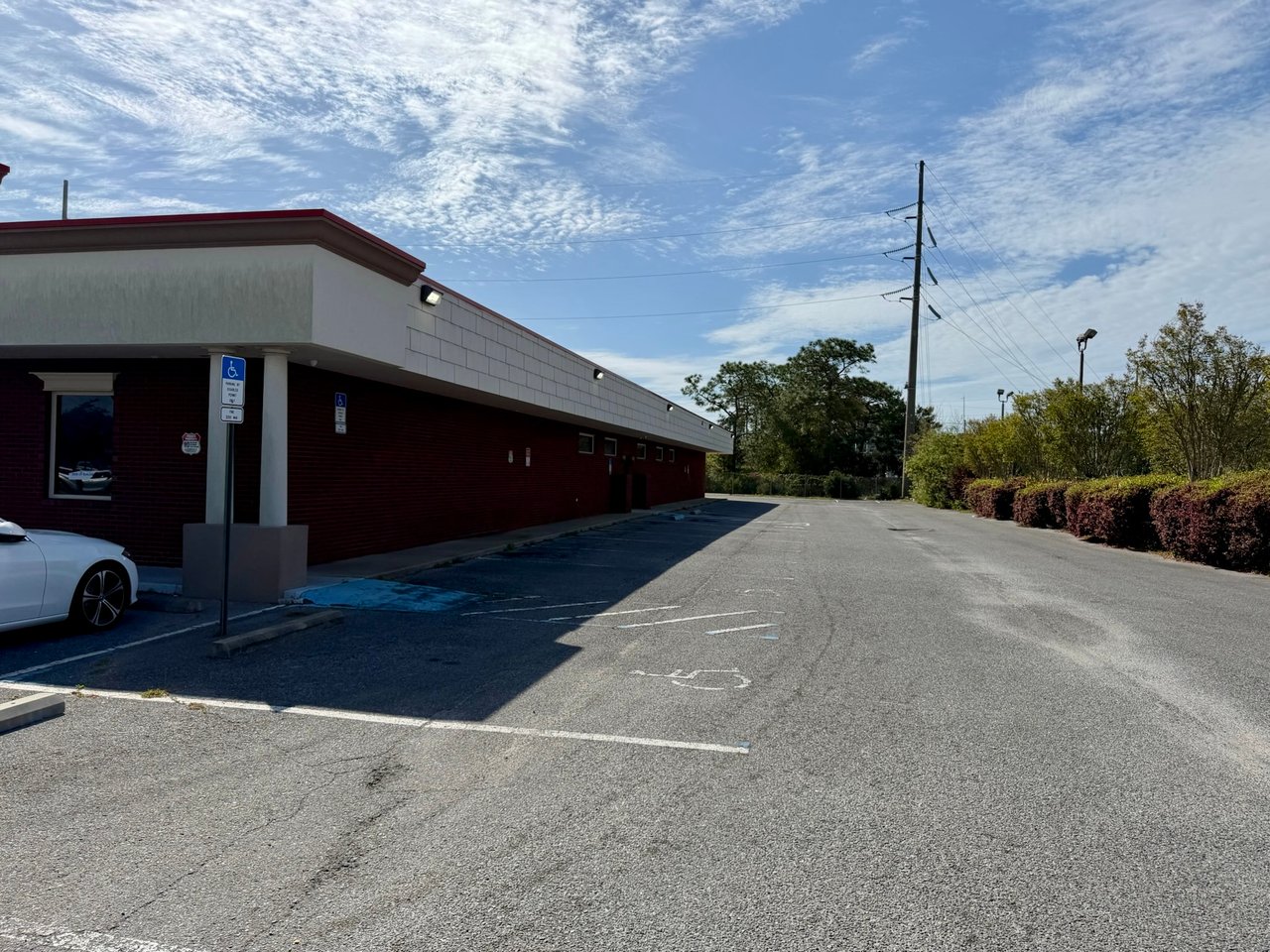 514 Mary Esther Cut Off NW