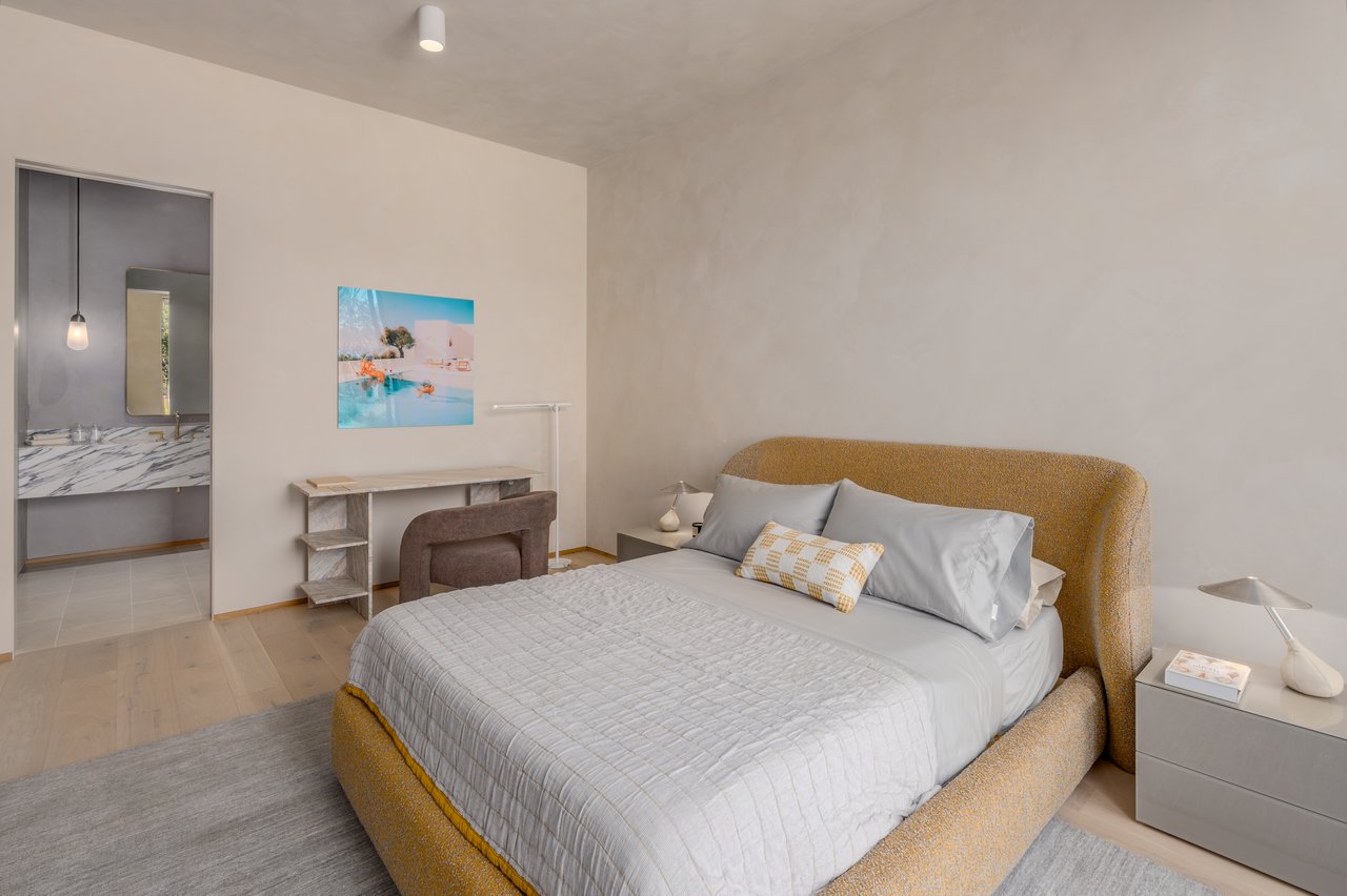 1608 Ridge Valley Road