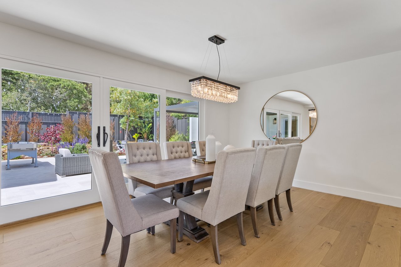25865 N Mesa