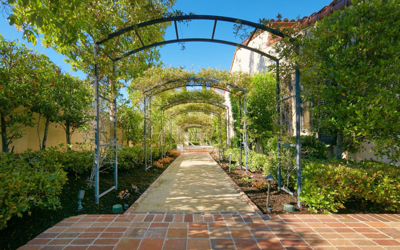 Just Sold: 120 Canyon Creek, Shady Canyon