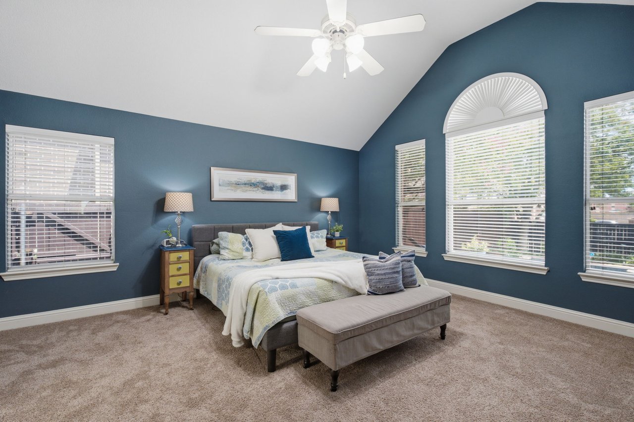 7005 Royal Glen Trail