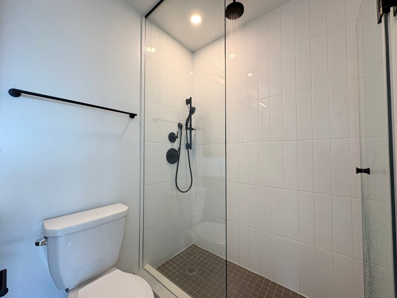 2495 Eglinton Avenue W Unit: 1703
