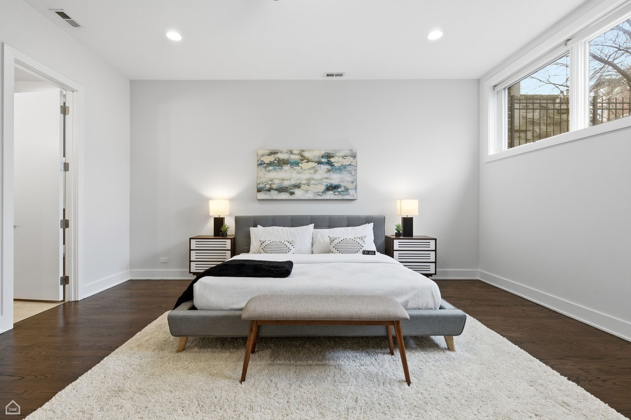 925 N Hermitage Ave | Unit 1 