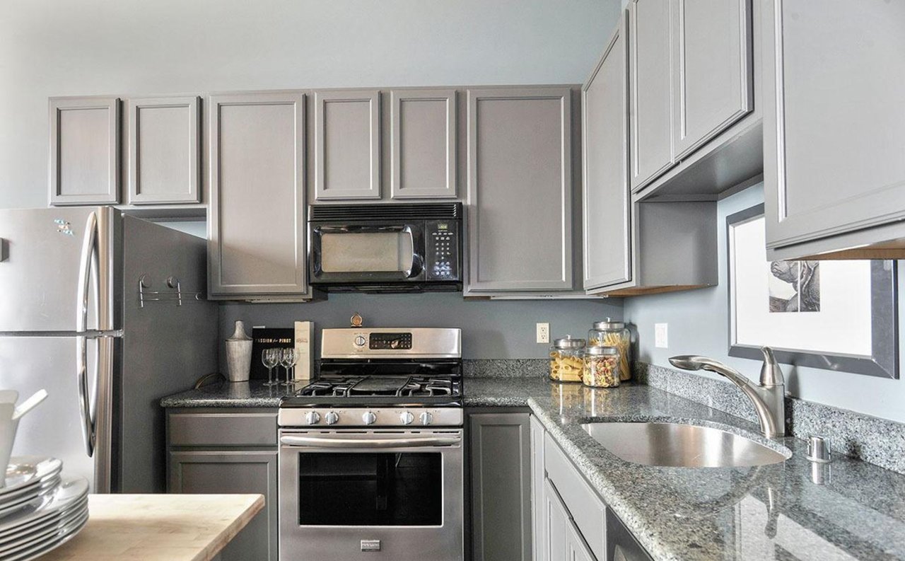 1488 Harrison St, #305