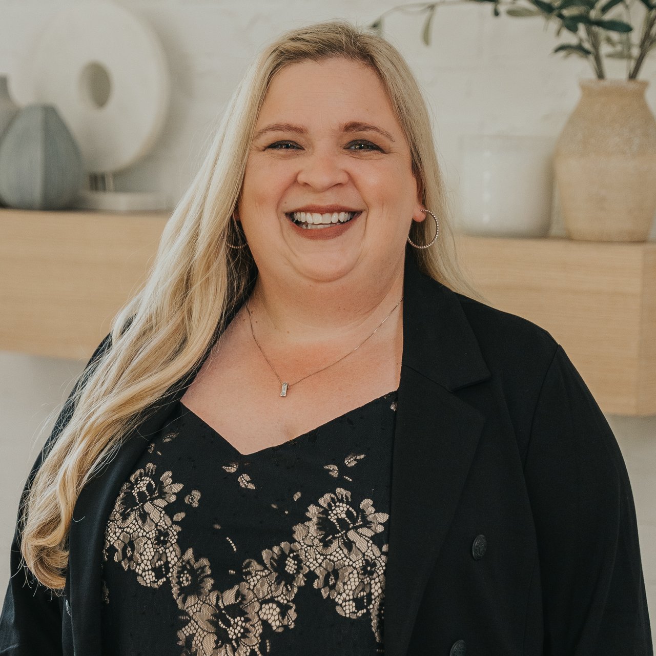 Jennifer Frankenstein Claremont, CA Real Estate Agent Headshot