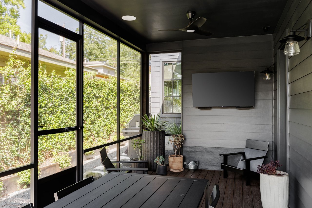 A Classic East Coast Reinterpretation in Travis Heights