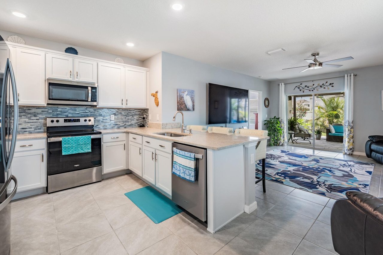 Turnkey Oasis in Epperson Lagoon