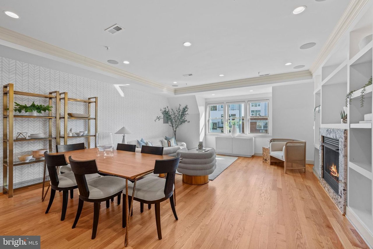 2448 Ontario Rd NW, Unit 4