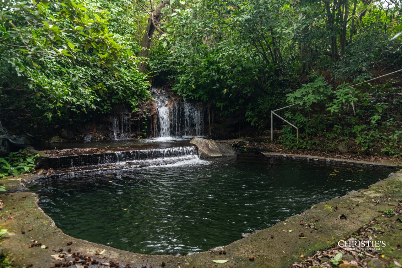 Origins Mineral: A Rare Landholding in Guanacaste’s Volcanic Highlands