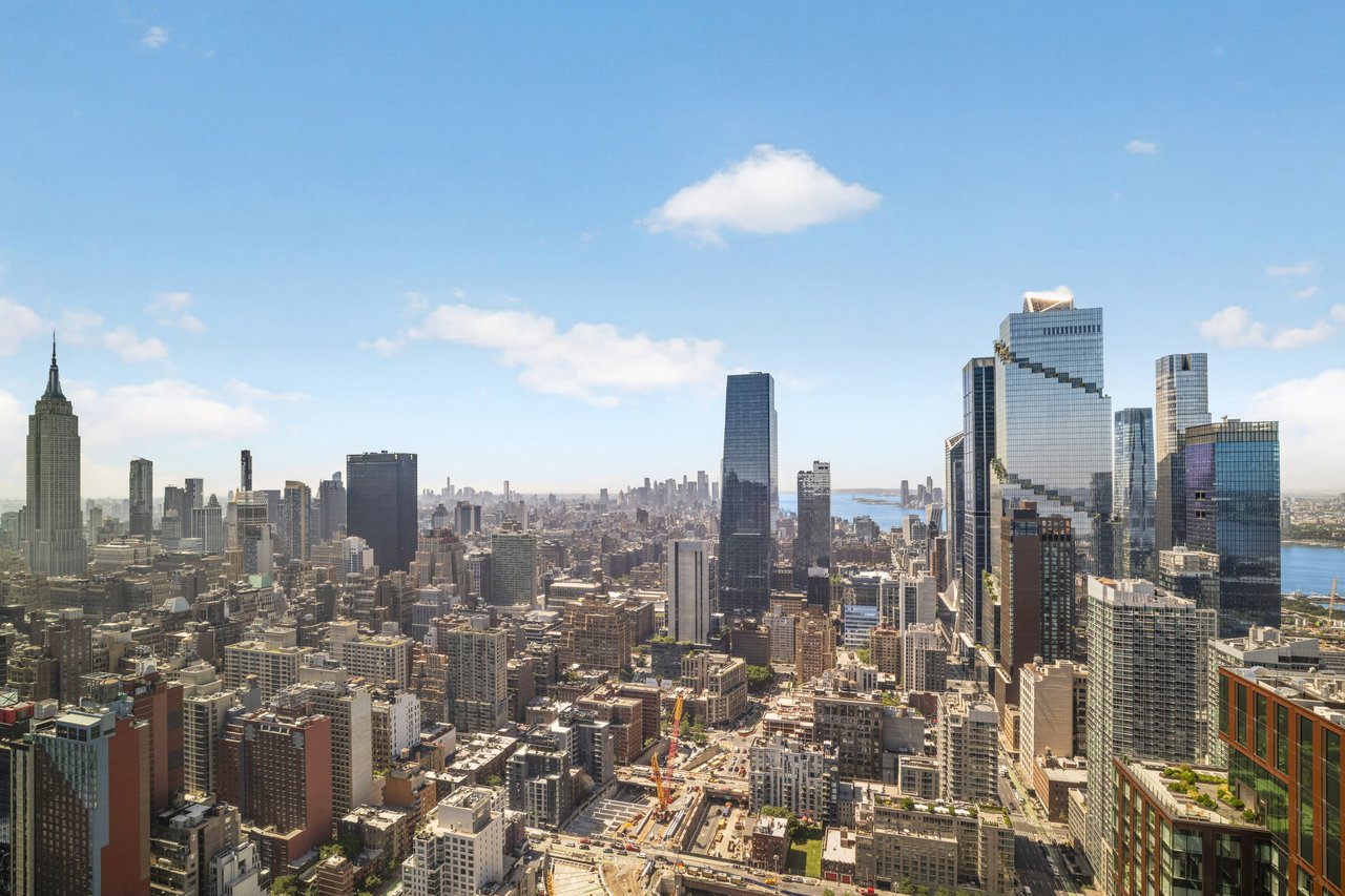 460 West 42nd Street