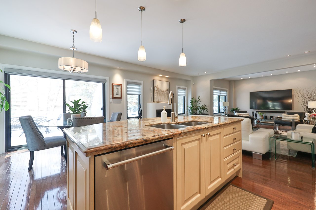 469 Stratford Road, Oakville