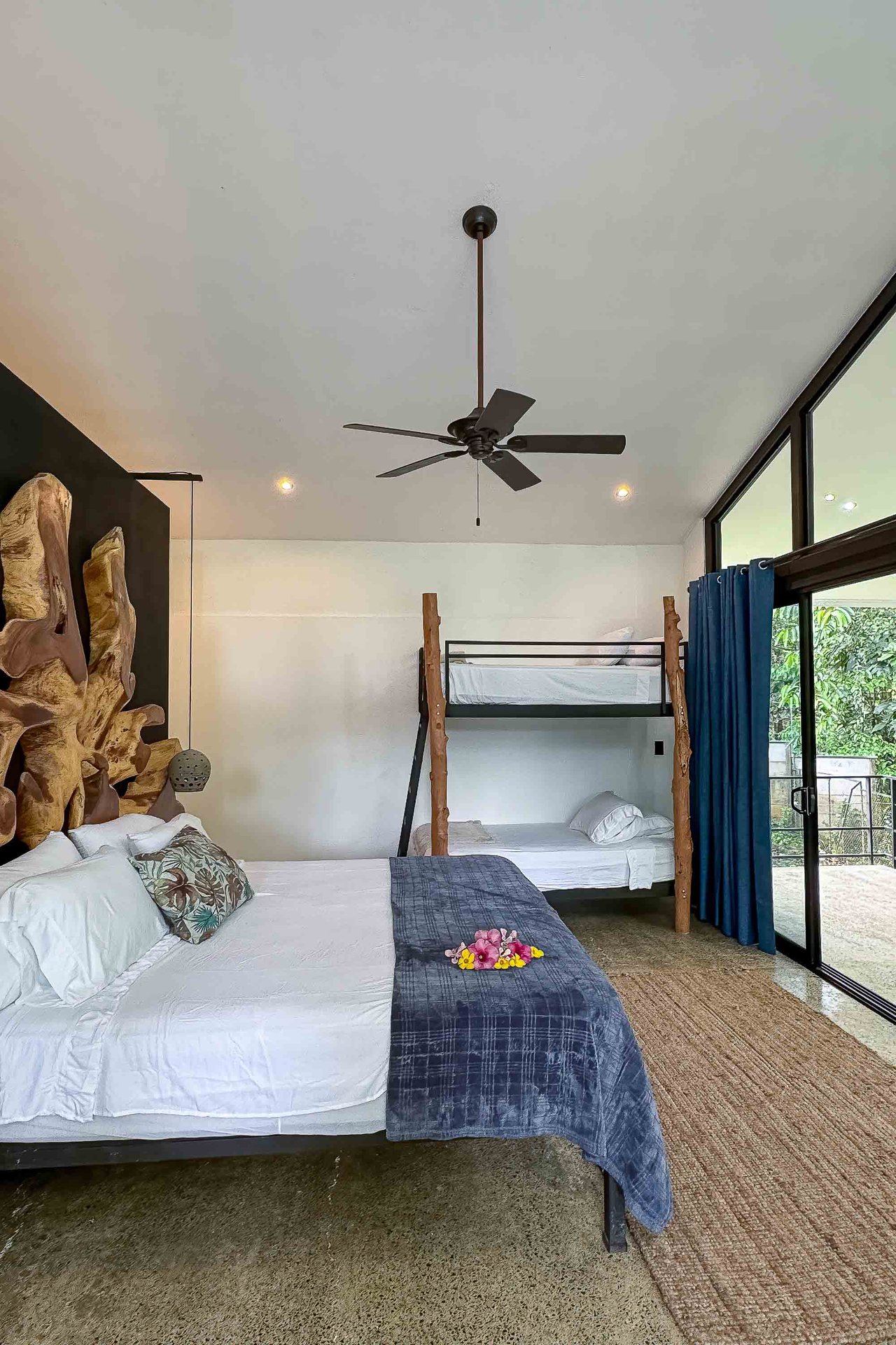 Furnished and Turnkey Home Rainforest Villa with Pool and Creek