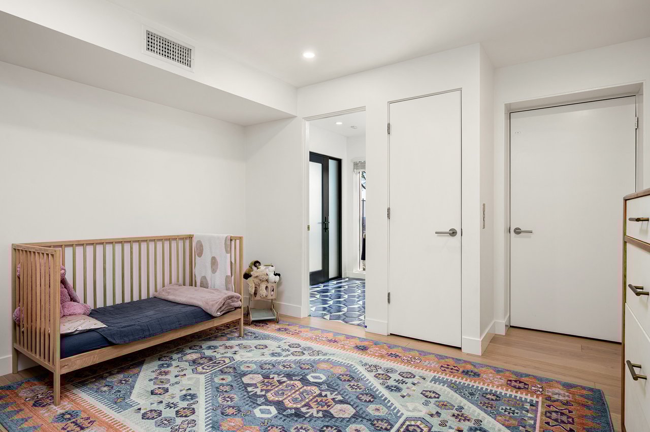 5419 E VALLE VISTA Road