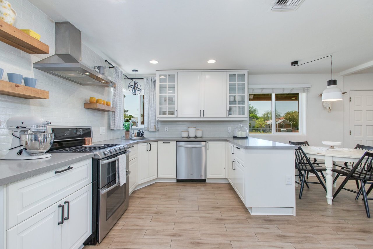 2438 E Indianola Ave.