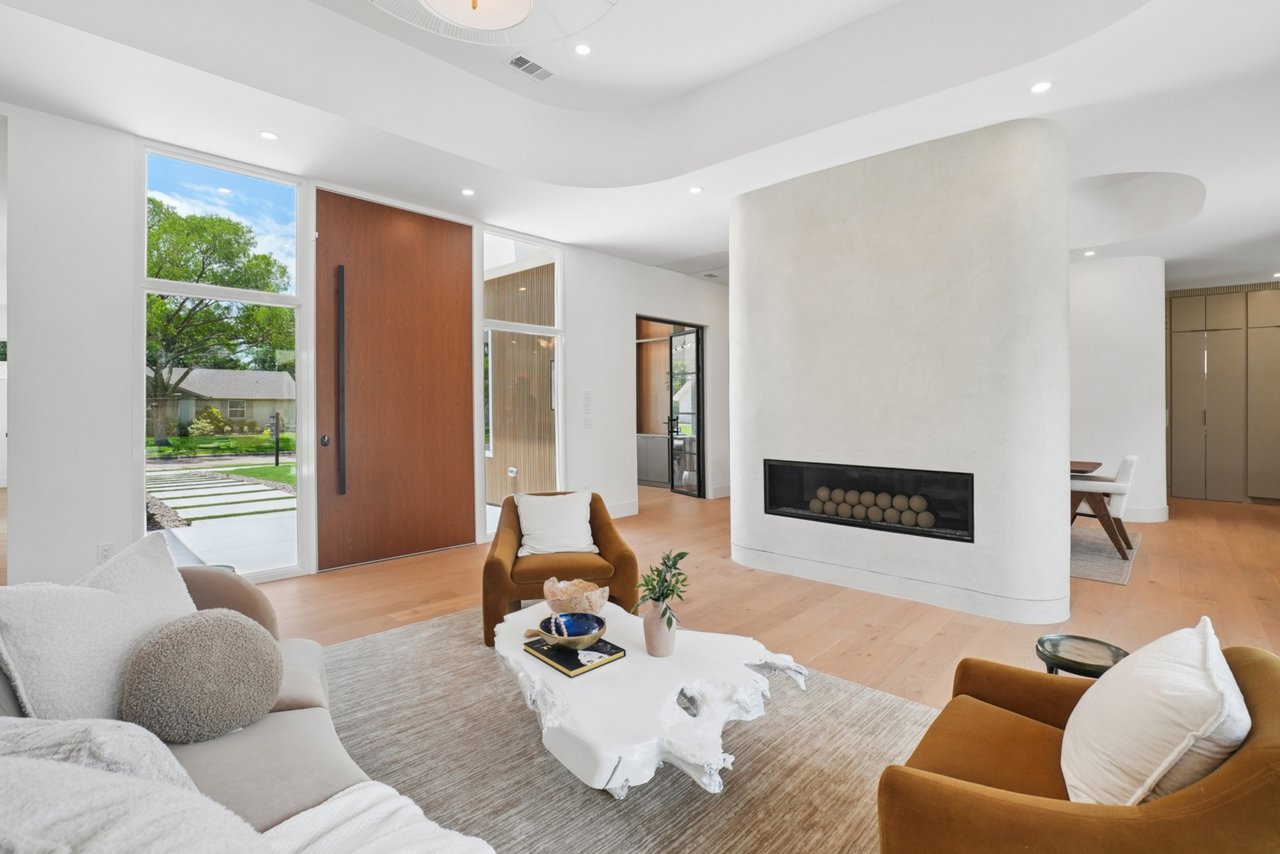 Whitehall | Dallas TX