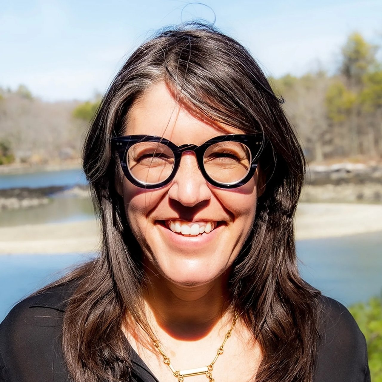 Crissy Stirratt Damariscotta, ME Real Estate Agent Headshot