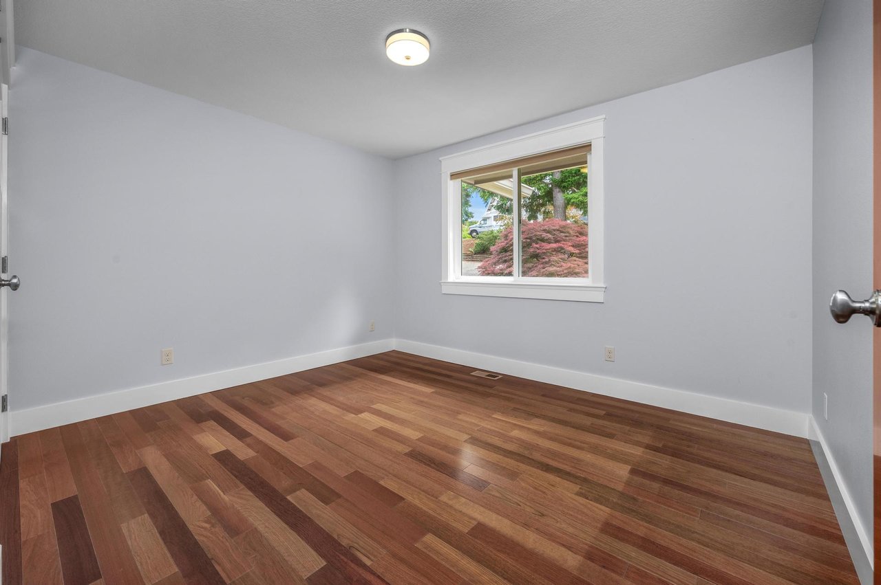 33399 SW BALD PEAK RD