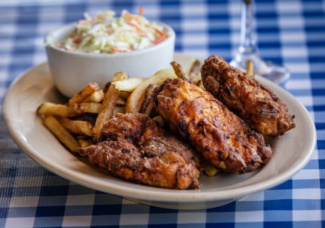 Get Burgers and Comfort Food at These Sonoma County Newcomers