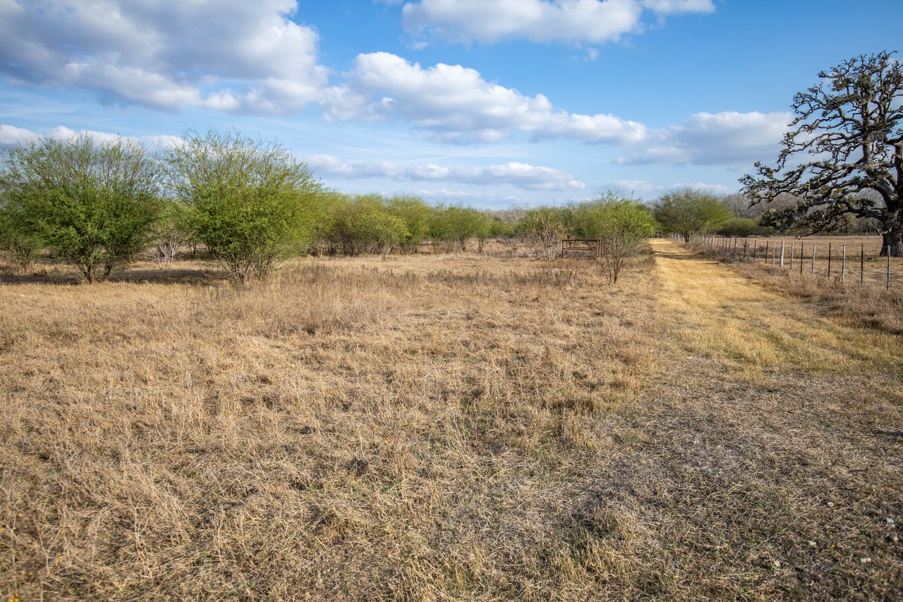 1019 Tulley Road | 45.86± Acres | Cuero, DeWitt County, TX