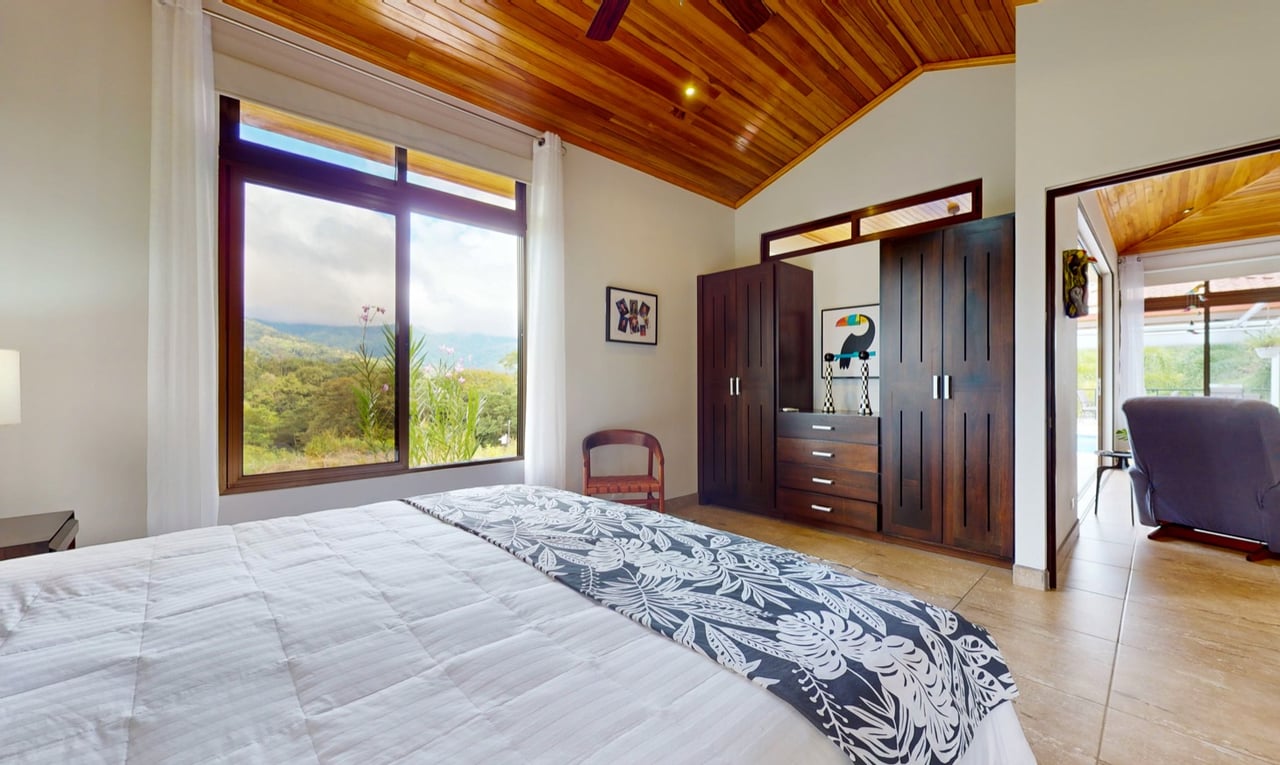 The Best Mountain View Home in South Pacific Costa Rica!