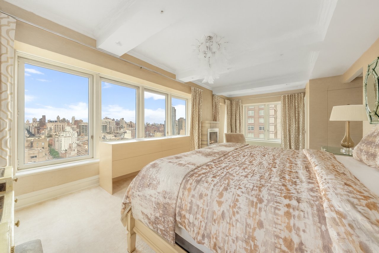 502 Park Avenue, PH27