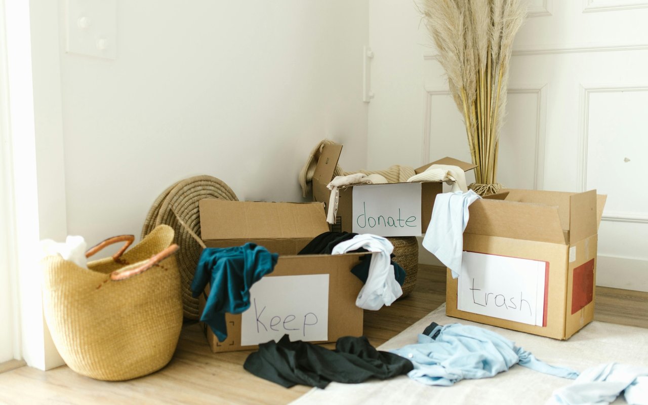 A 3-Step Decluttering Guide For Empty Nesters Looking To Downsize