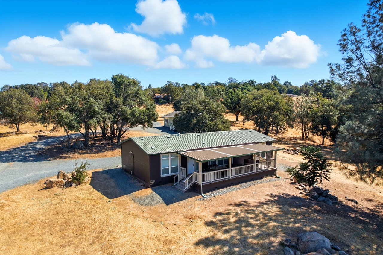 18400 Live Oak Court